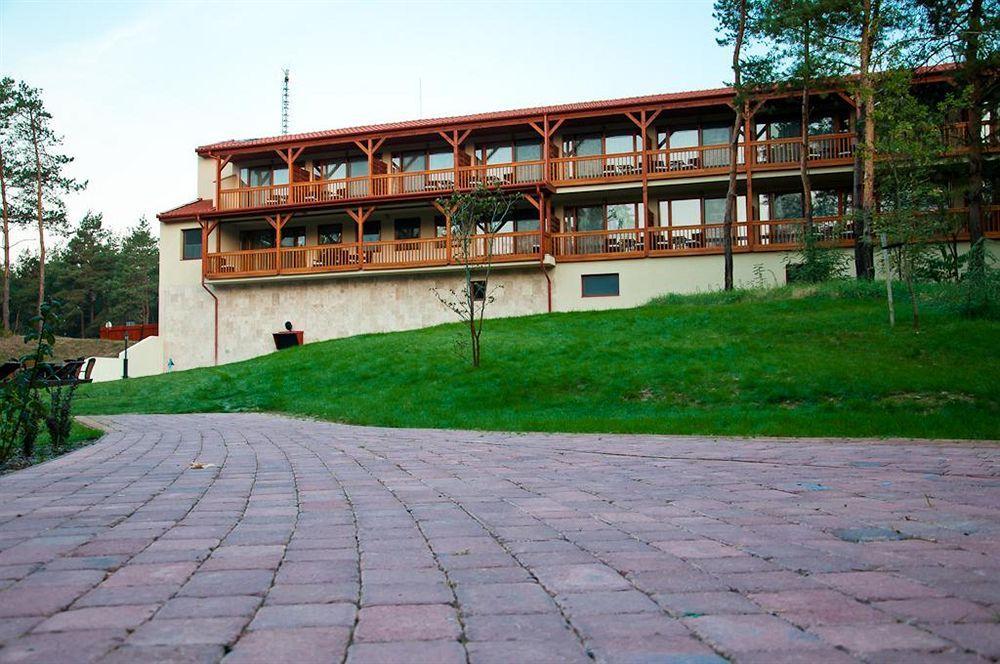 Erdospuszta Club Hotel Fenyves Debrecen Bagian luar foto